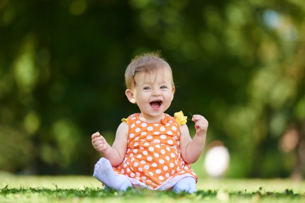 Bebekler Ne Zaman Oturur? Bebekler Kaç Aylıkken Oturur?