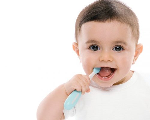 Bebeklerde Ağız ve Diş Sağlığı: Diş Bakımı Nasıl Yapılır?
