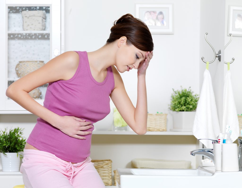 Hamilelikte Mide Yanması Normal mi? Nasıl Geçer?